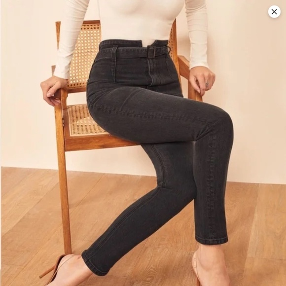 Reformation Kayo high + skinny jean (w/ belt!) | Size 28 | Washed Black (Erie) - Picture 12 of 15